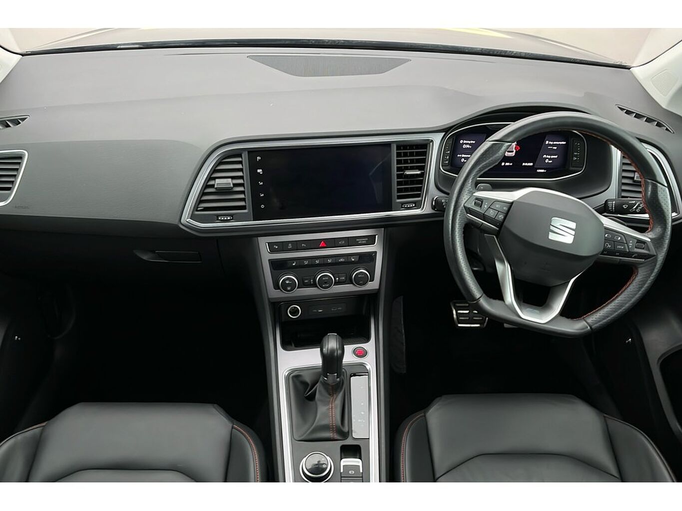 SEAT Ateca FR Black Edition 1.5 EcoTSI Petrol 150 7-speed DSG-auto