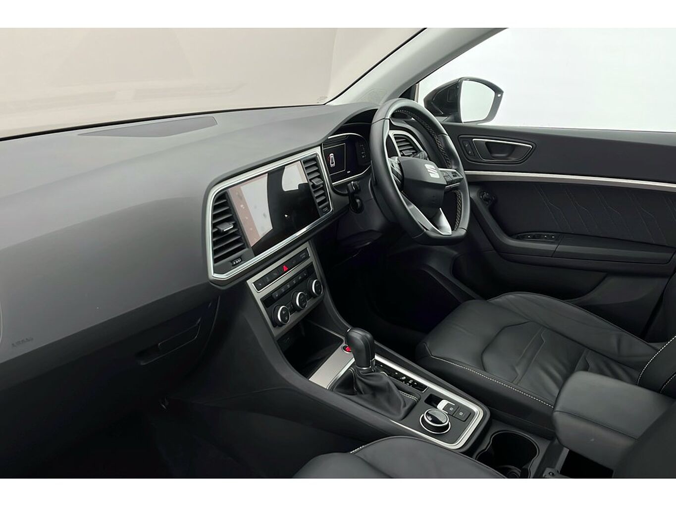 SEAT Ateca XPERIENCE Lux 1.5 EcoTSI Petrol 150 7-speed DSG-auto