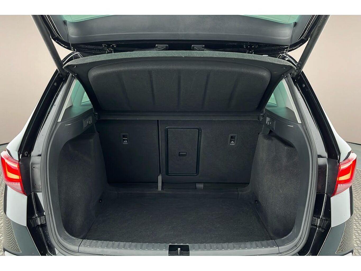 SEAT Ateca XPERIENCE Lux 1.5 EcoTSI Petrol 150 7-speed DSG-auto