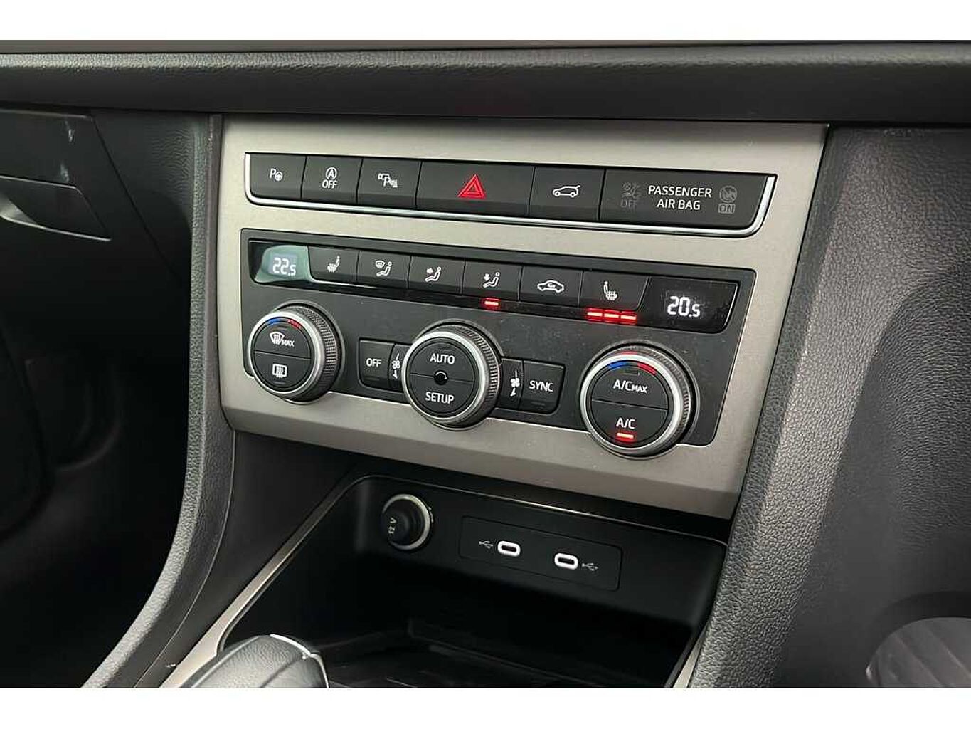 SEAT Ateca XPERIENCE Lux 1.5 EcoTSI Petrol 150 7-speed DSG-auto