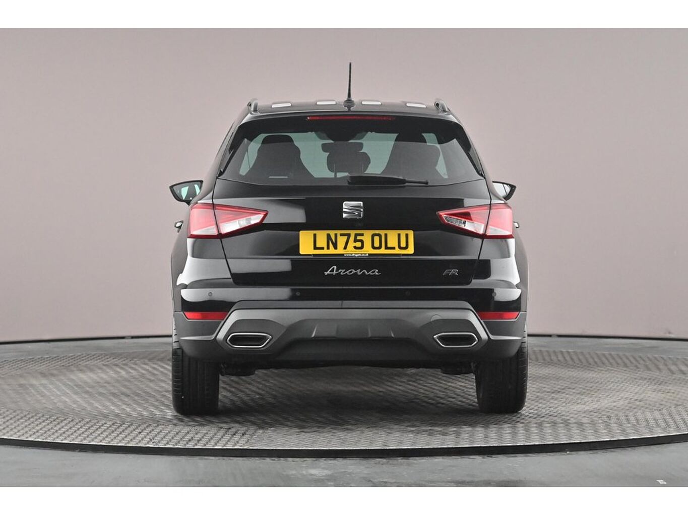 SEAT Arona 1.0 TSI 115 FR Black Edition 5dr