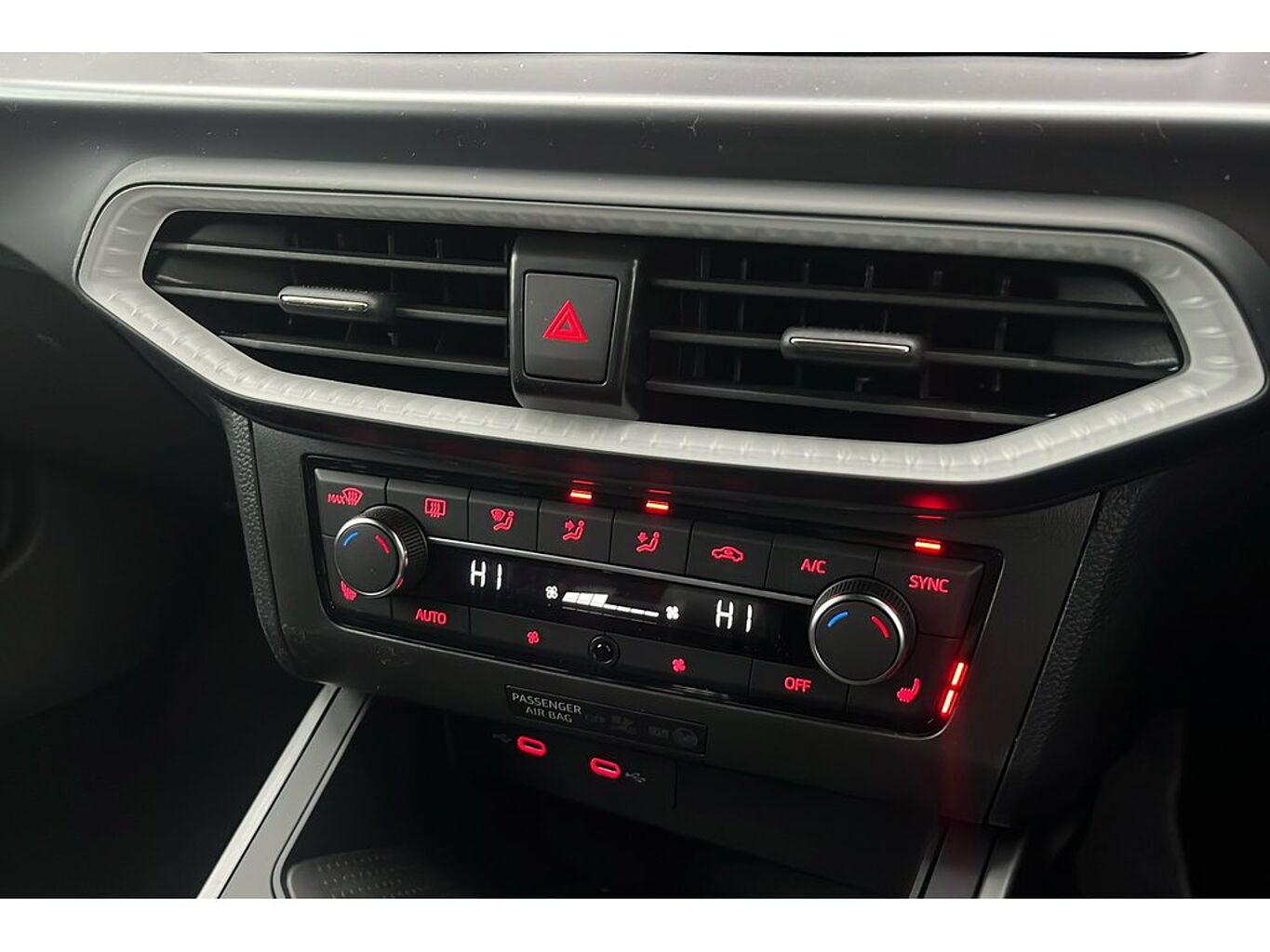 SEAT Arona 1.0 TSI 115 FR Black Edition 5dr