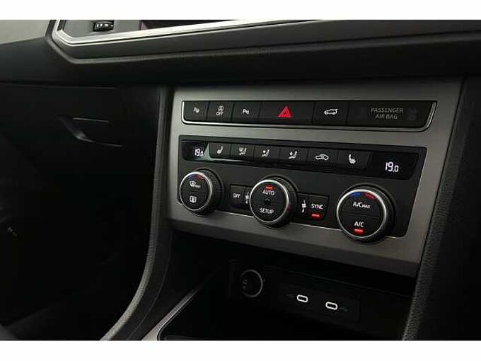 SEAT Ateca FR Black Edition 1.5 EcoTSI Petrol 150 7-speed DSG-auto