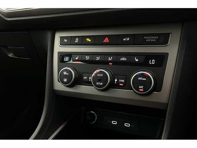 SEAT Ateca XPERIENCE Lux 1.5 EcoTSI Petrol 150 7-speed DSG-auto