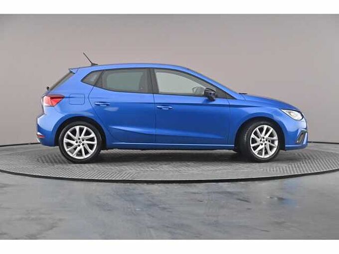 SEAT Ibiza FR 1.0 TSI Petrol 95 5-speed manual