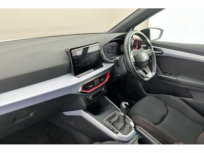 SEAT Arona FR 1.0 TSI Petrol 110 6-speed manual