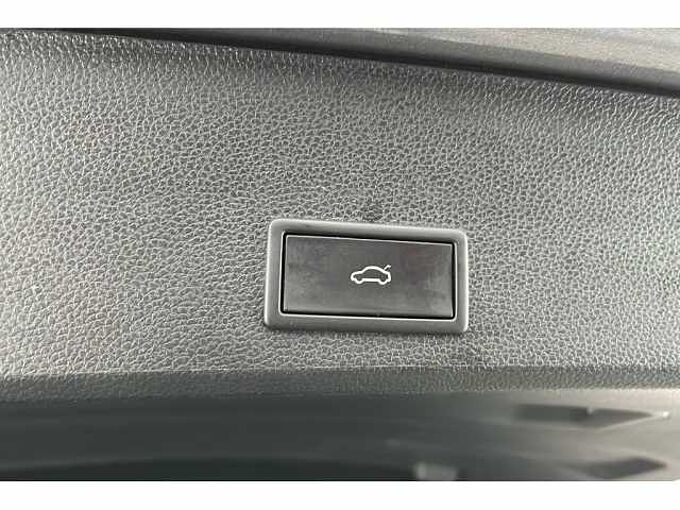 SEAT Ateca FR Black Edition 1.5 EcoTSI Petrol 150 7-speed DSG-auto