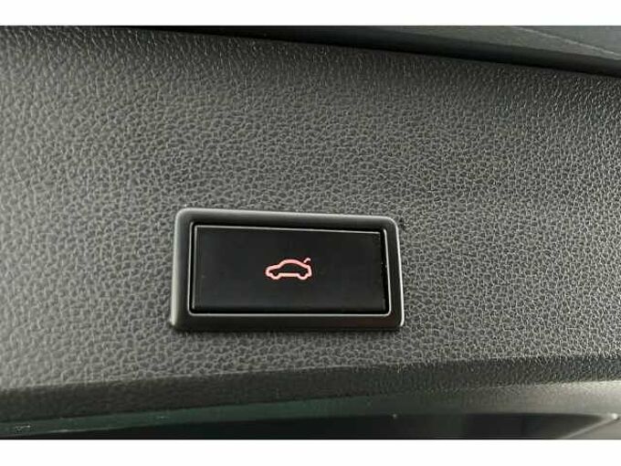 SEAT Ateca XCELLENCE Lux 1.5 TSI EVO 150 PS 6-speed manual